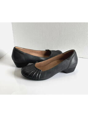 Taos Calypso Womens 7.5 Dark Gray Leather Pleated Slip-On Comfort Low Heel Shoes